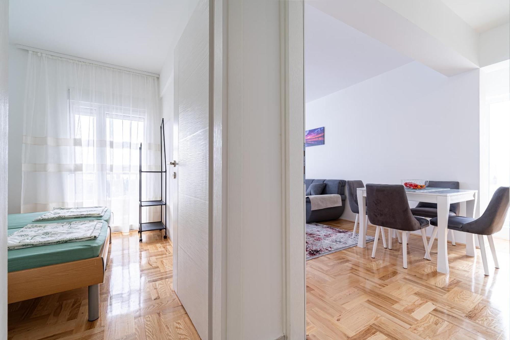 Апартаменты Tuski Put Apartman Подгорица Экстерьер фото